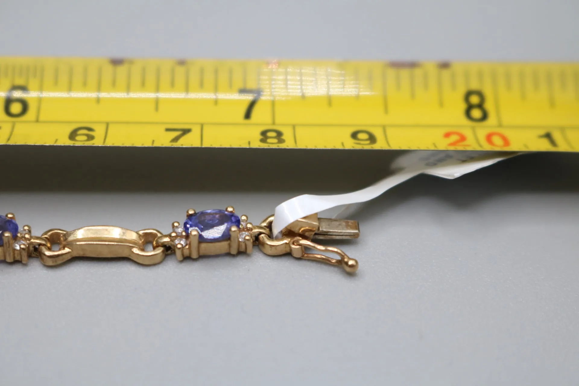 14K Yellow Gold Diamond and Purple Stone Bracelet (7 Inches) (0.32 CTW)