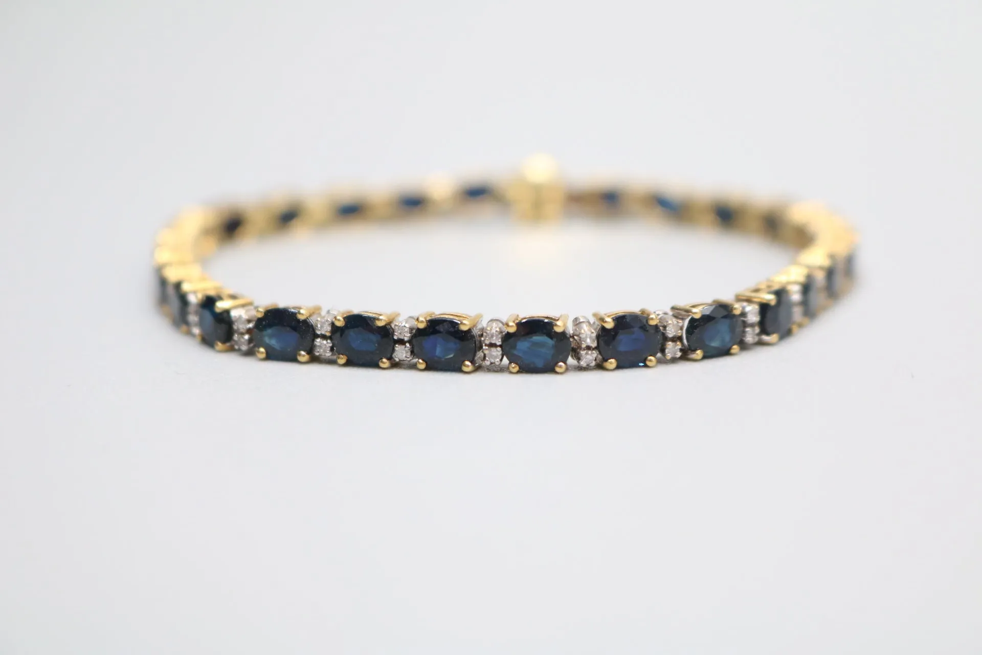 18K Yellow Gold Oval Cut Natural Sapphire and Diamond Tennis-Style Bracelet (Length 7.5 Inches) (Local Pick-Up Only)