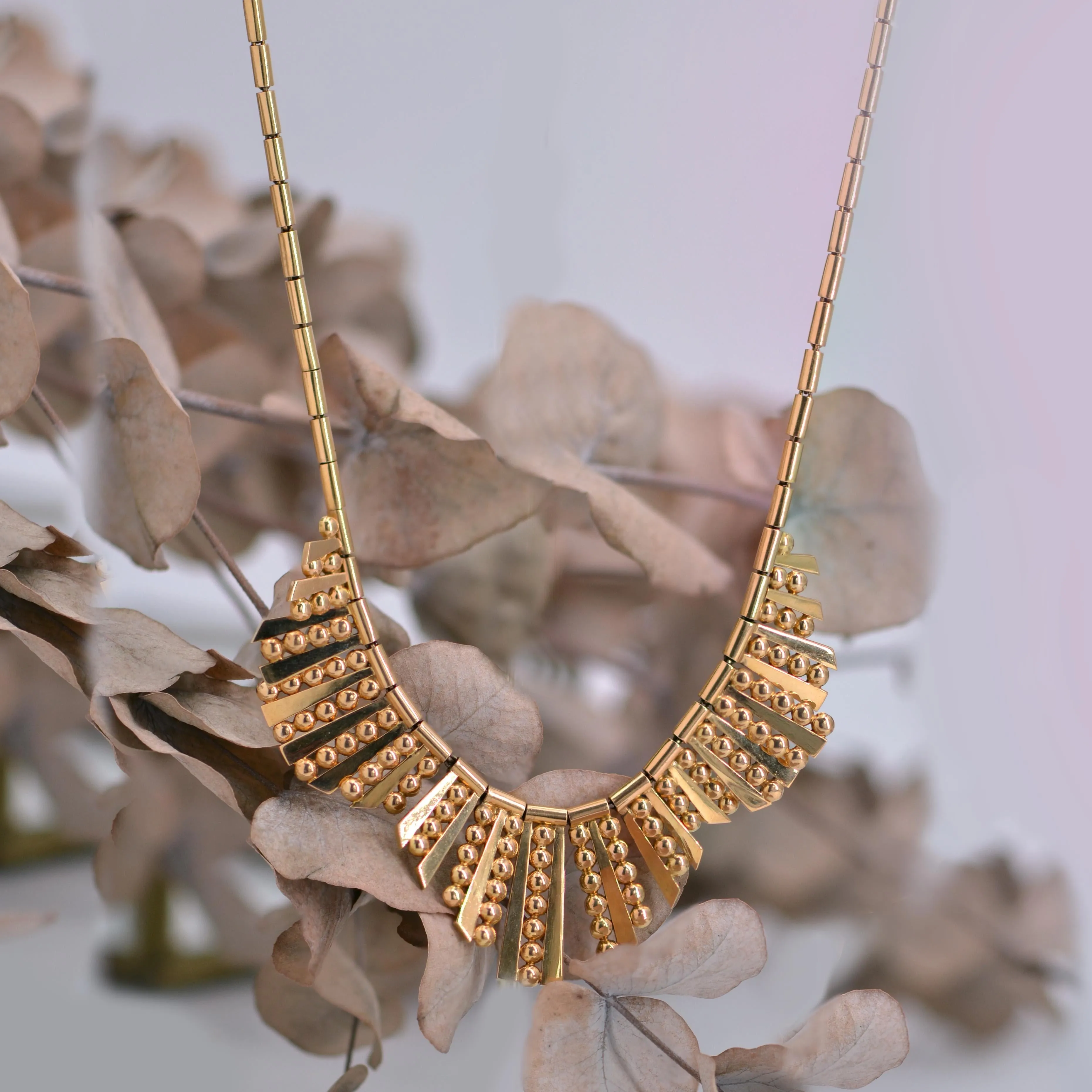 1960s French Gold Necklace with Radiant Motif
