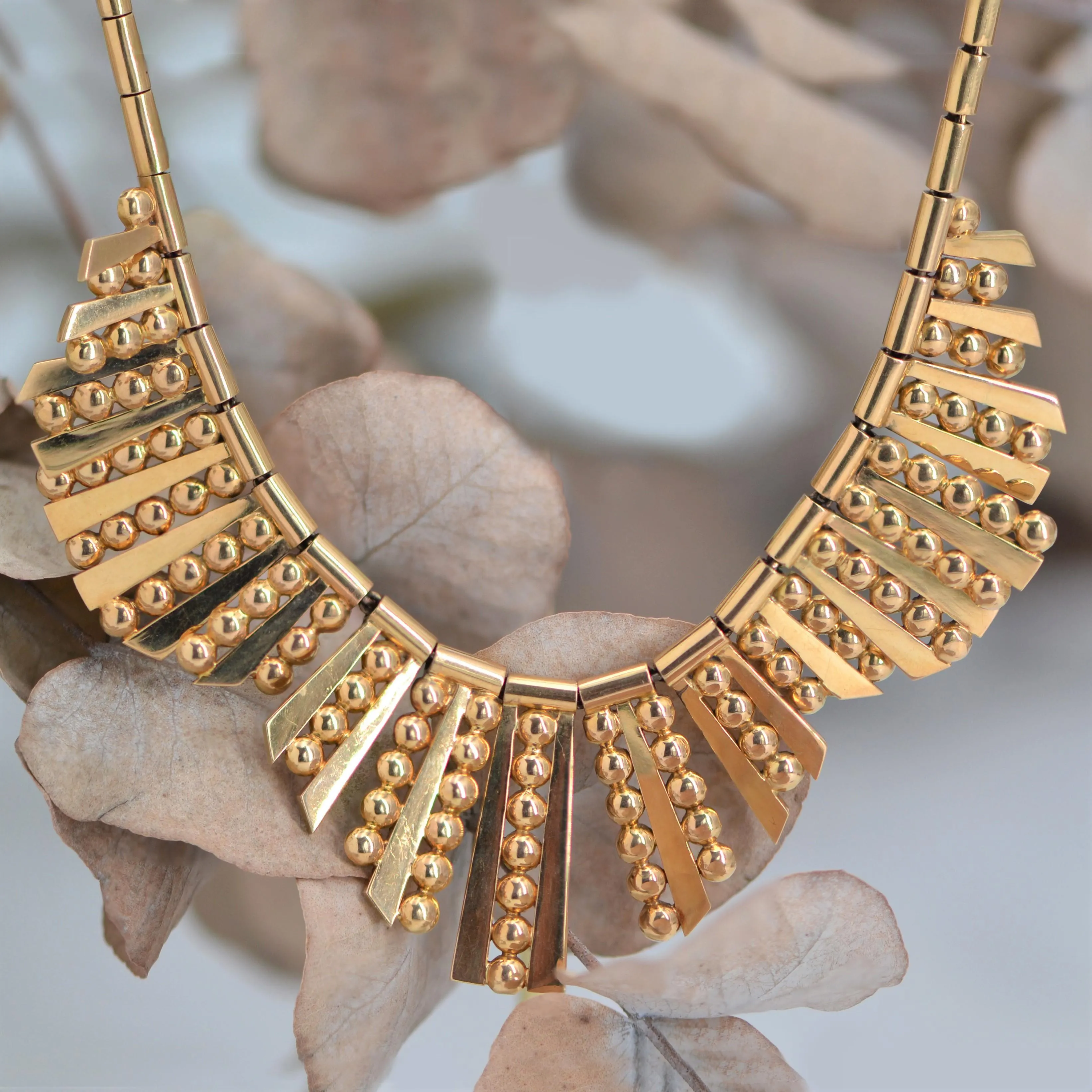 1960s French Gold Necklace with Radiant Motif