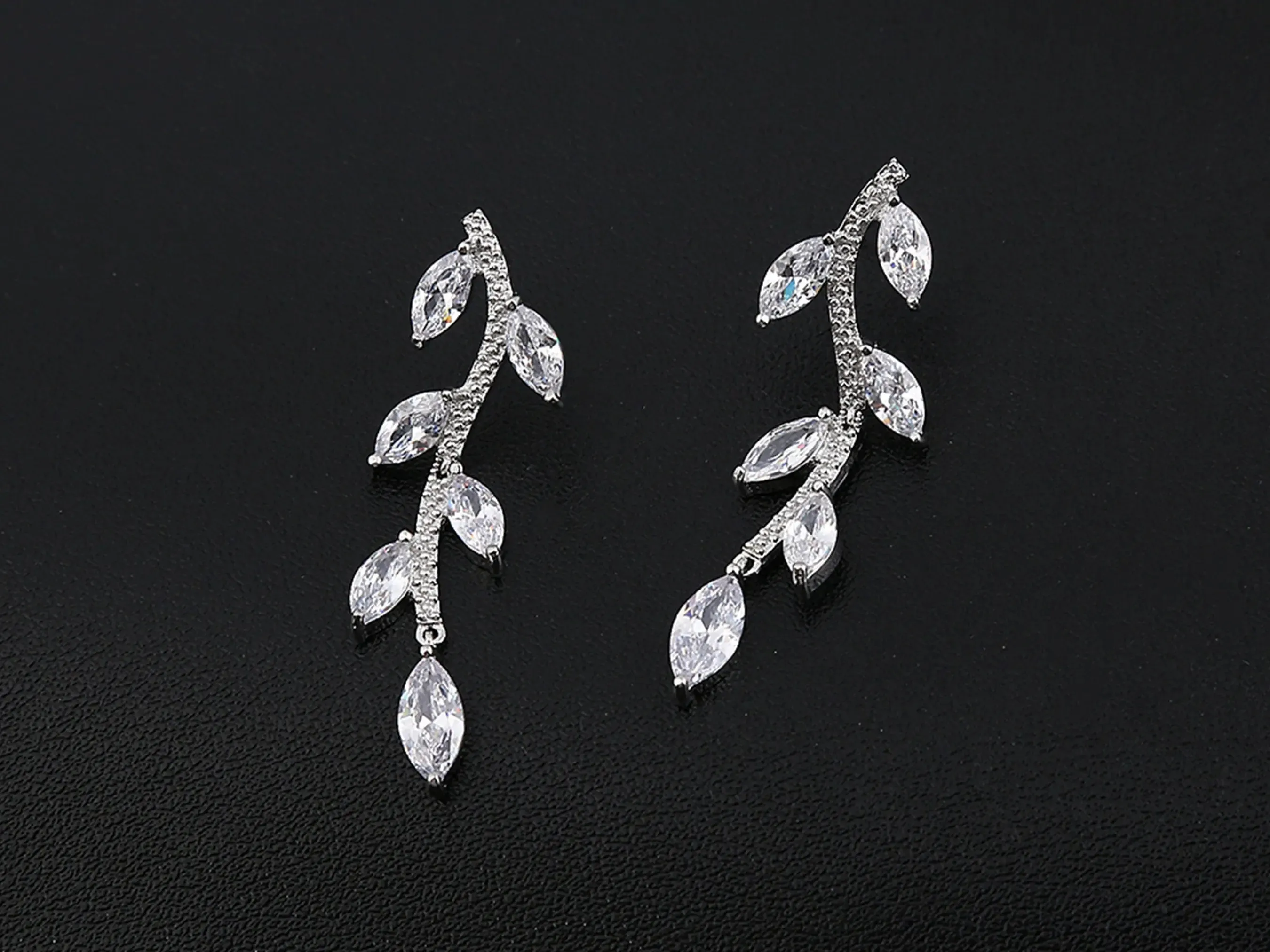 Bridal jewelry set, Wedding jewelry, Vine Necklace and Earrings