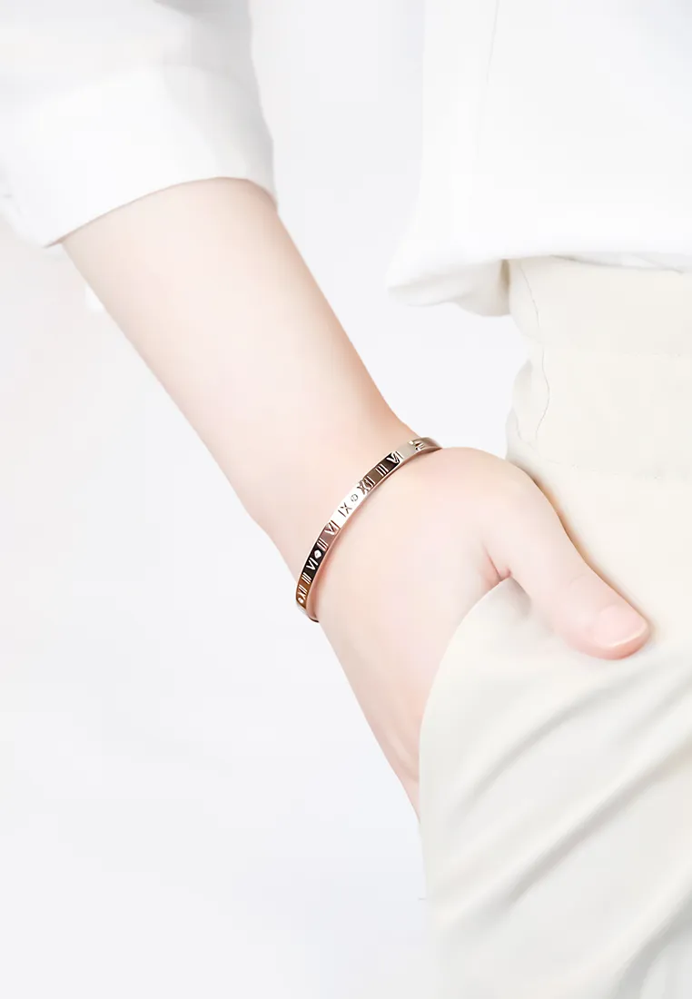 Chantal Roman Numeric with Dias Bangle
