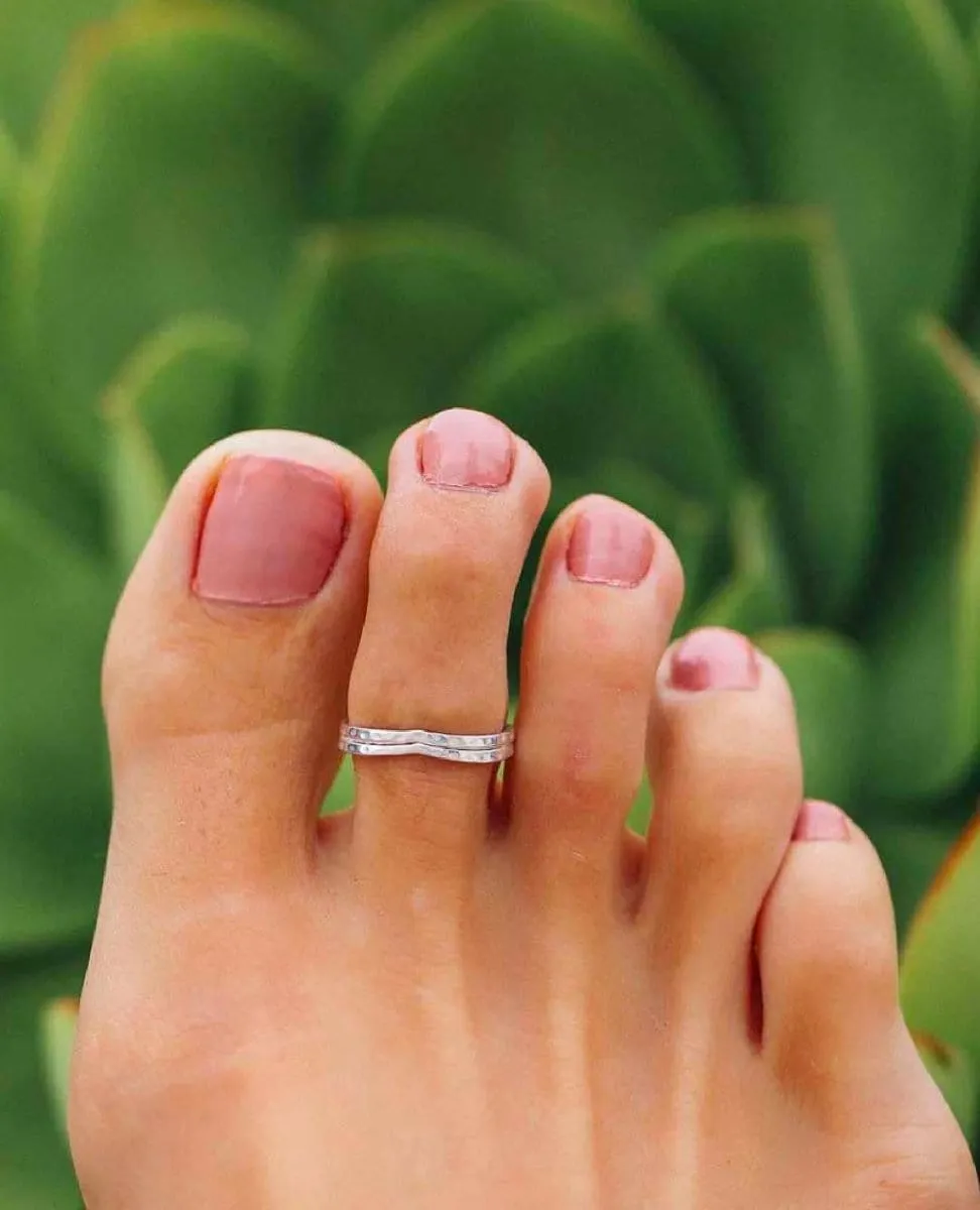 Chevron Silver Wave Toe Ring