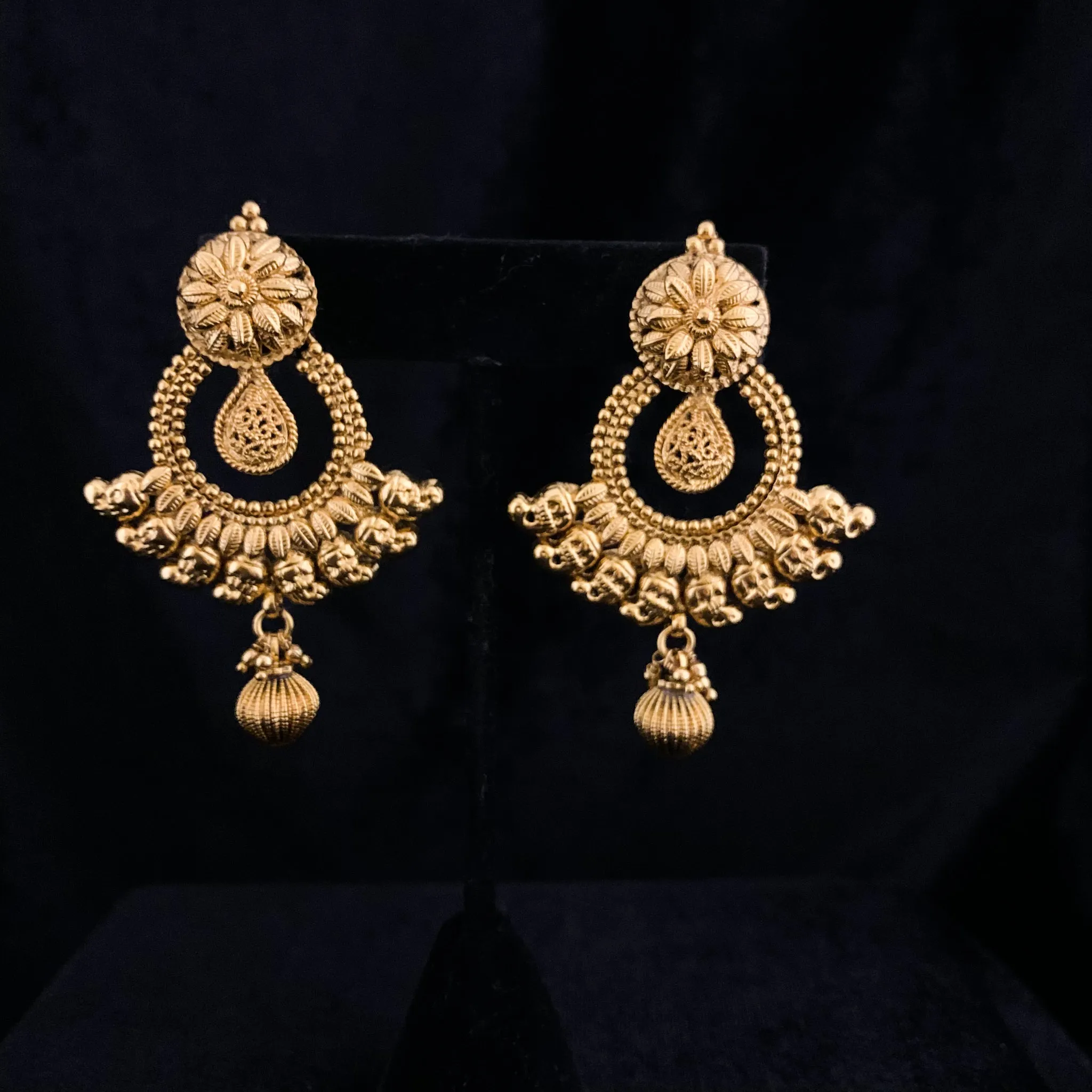Exclusive Long Antique Gold Necklace Set wtih Chaandbali pendant and earring