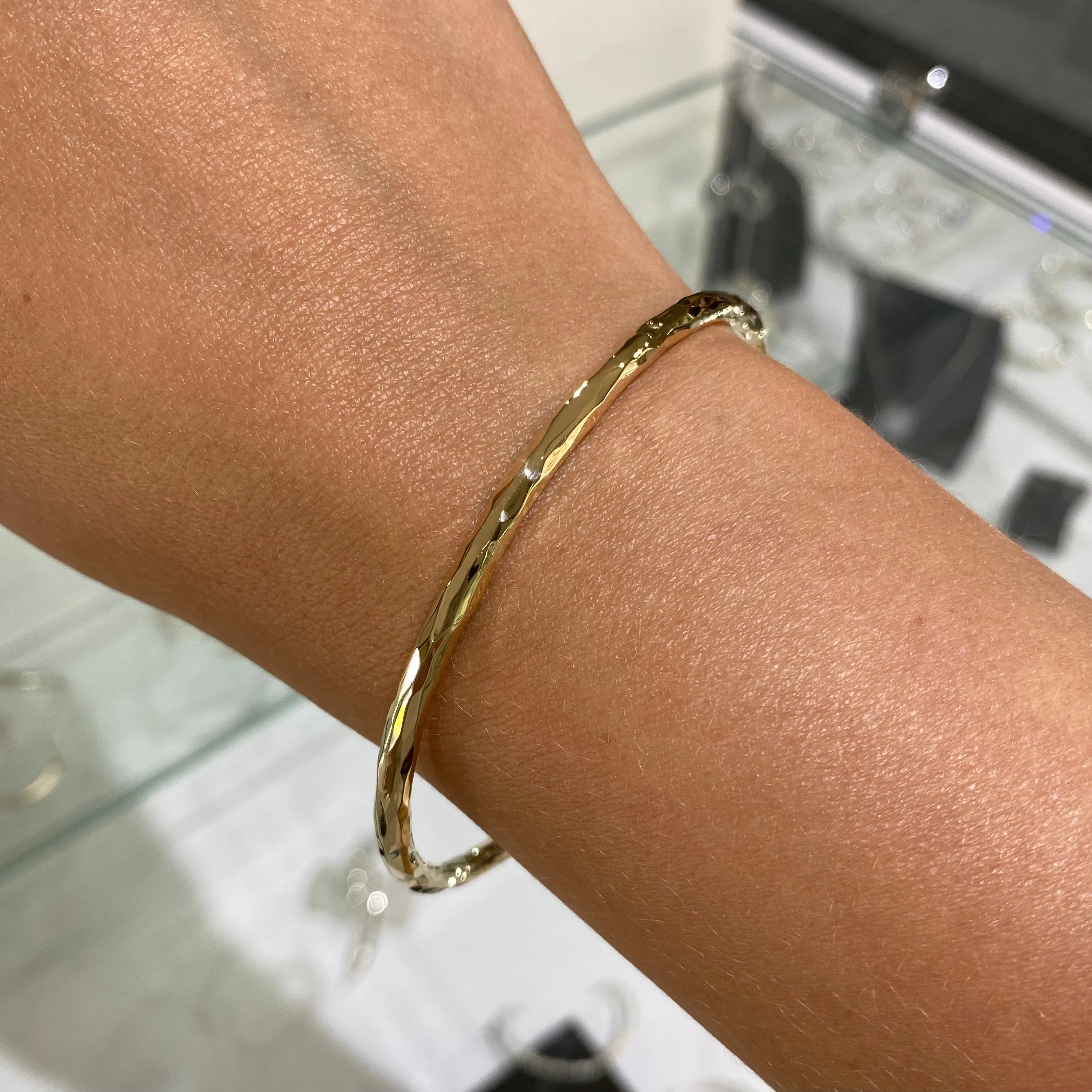 Fairy 9ct Gold Bangle