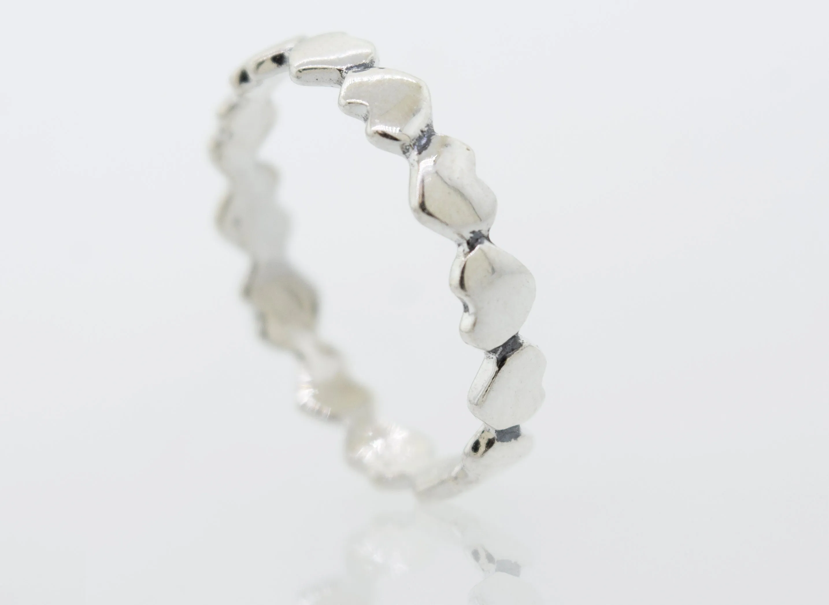 Hearts Band With Alternating Pattern