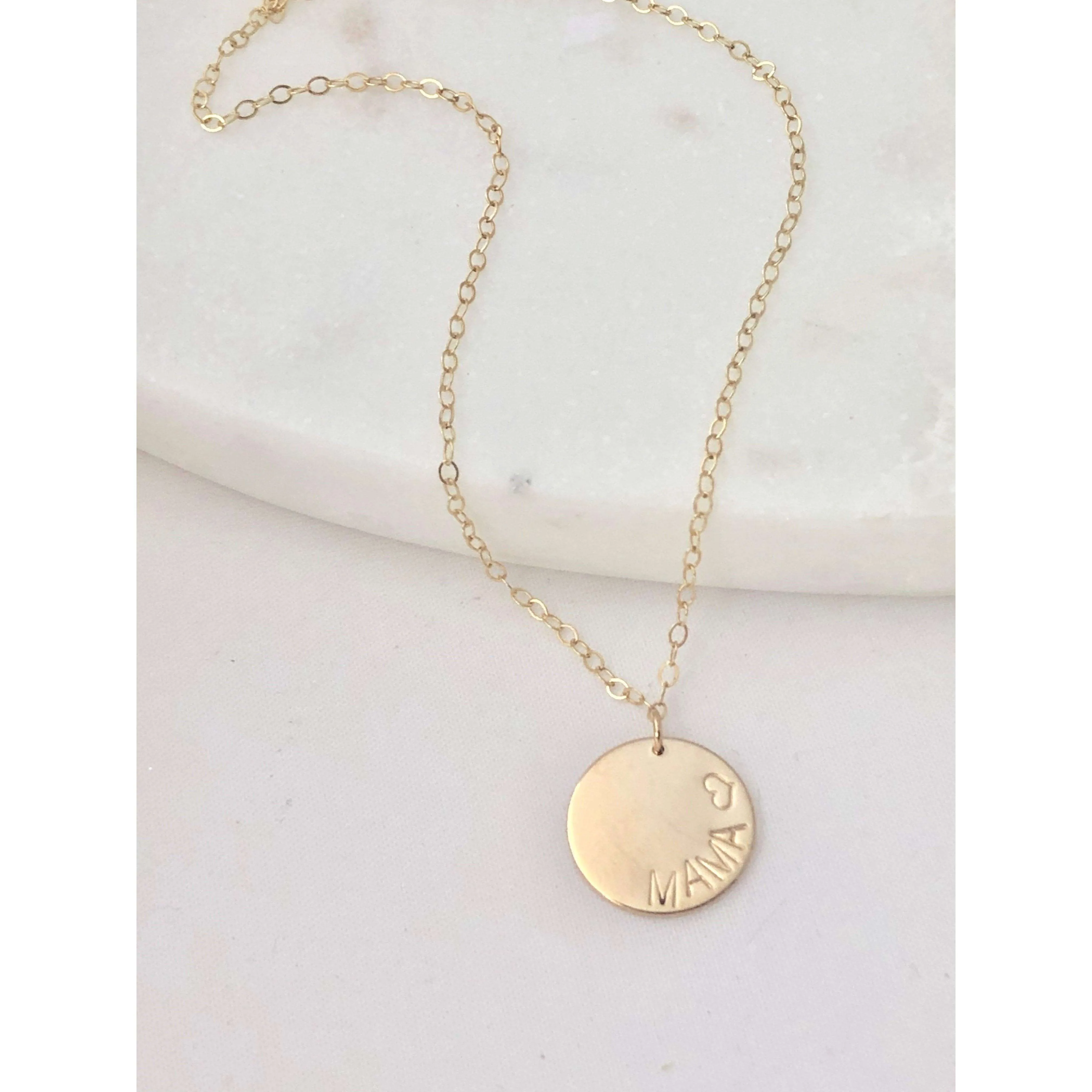 Kylie Curved Name Necklace
