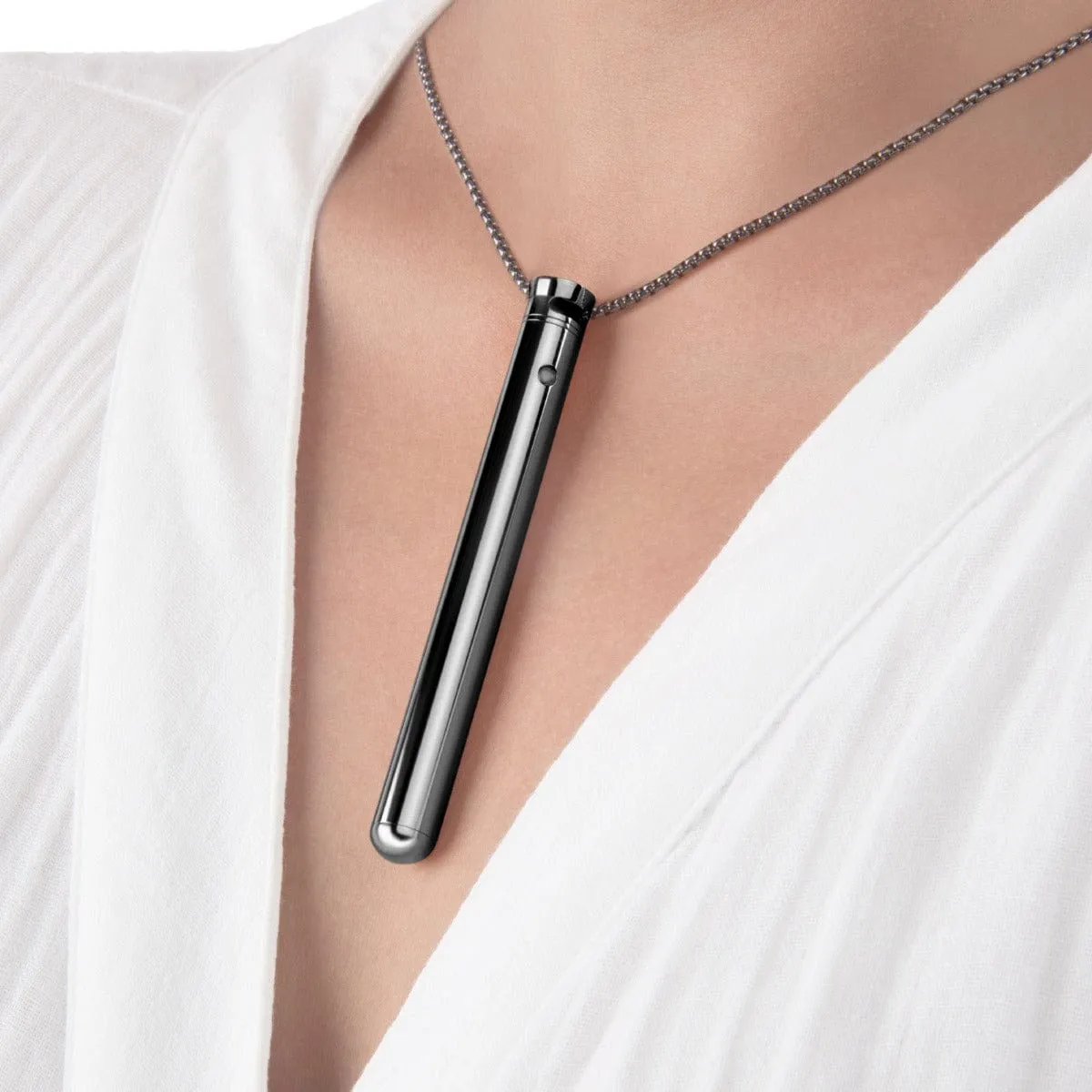 Le Wand Necklace Vibrator