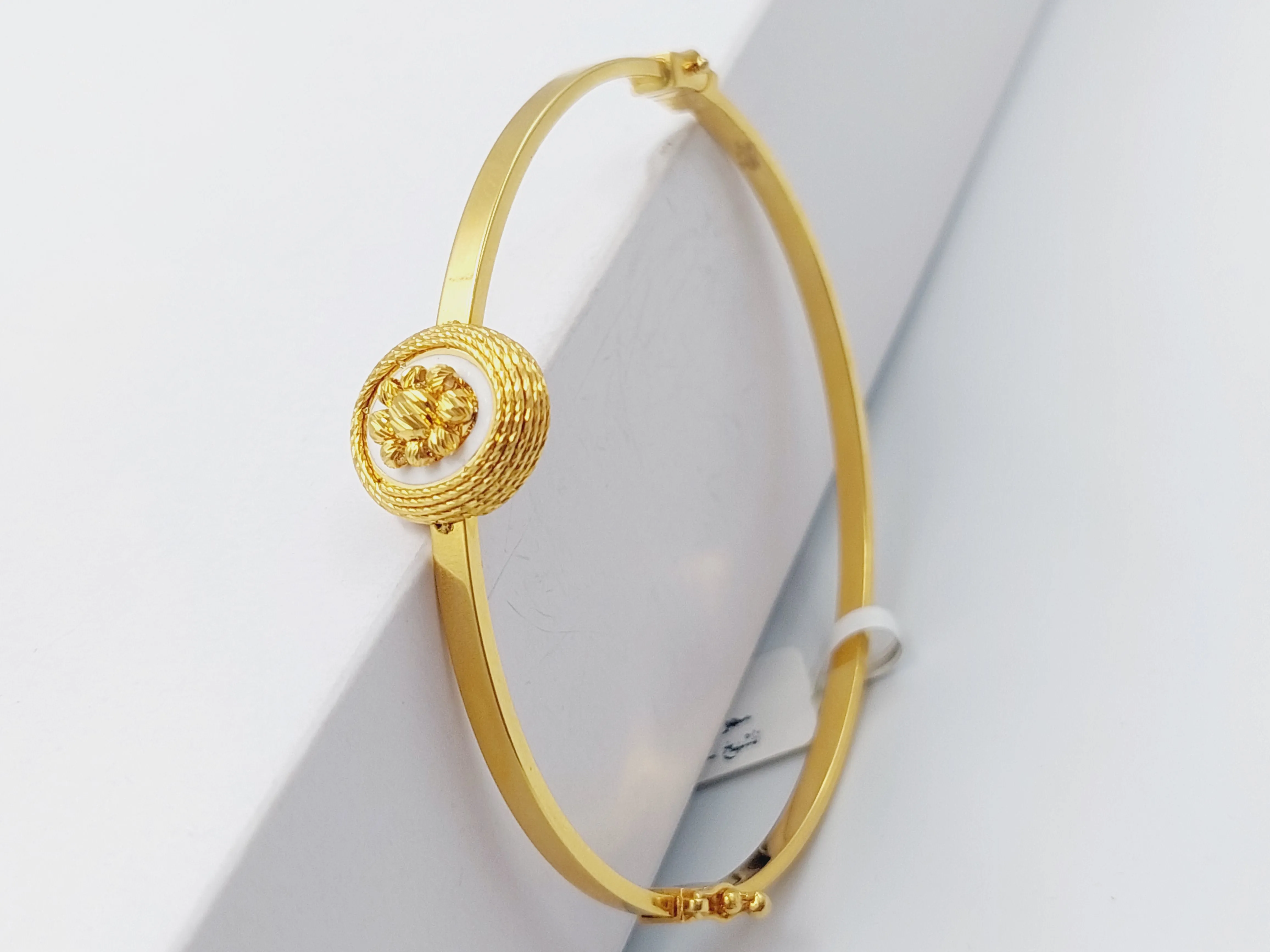 Love Fancy Bangle Bracelet