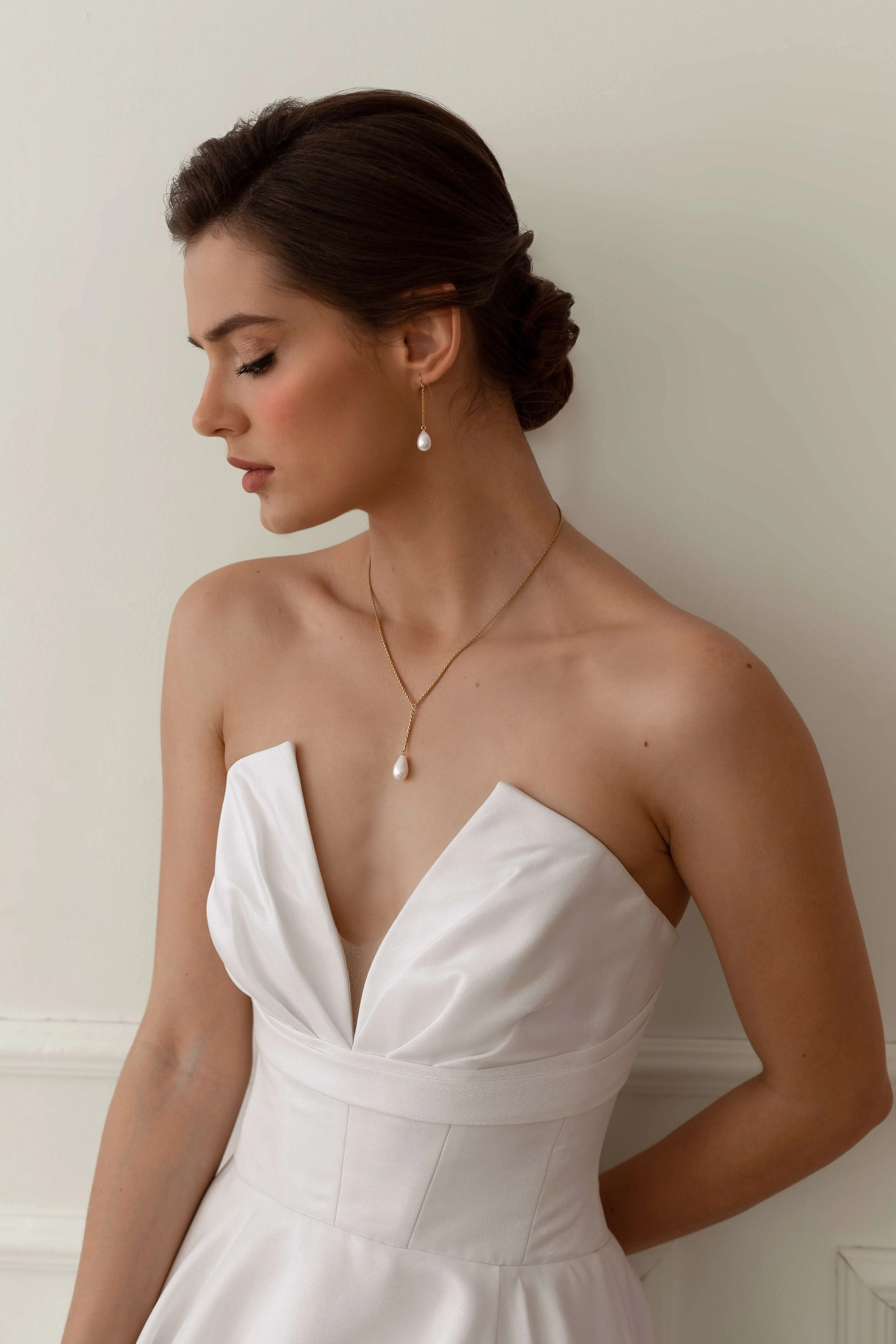 Marilyn Pearl Necklace