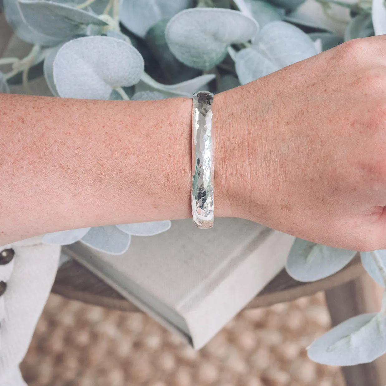 Mia Sliver Cuff