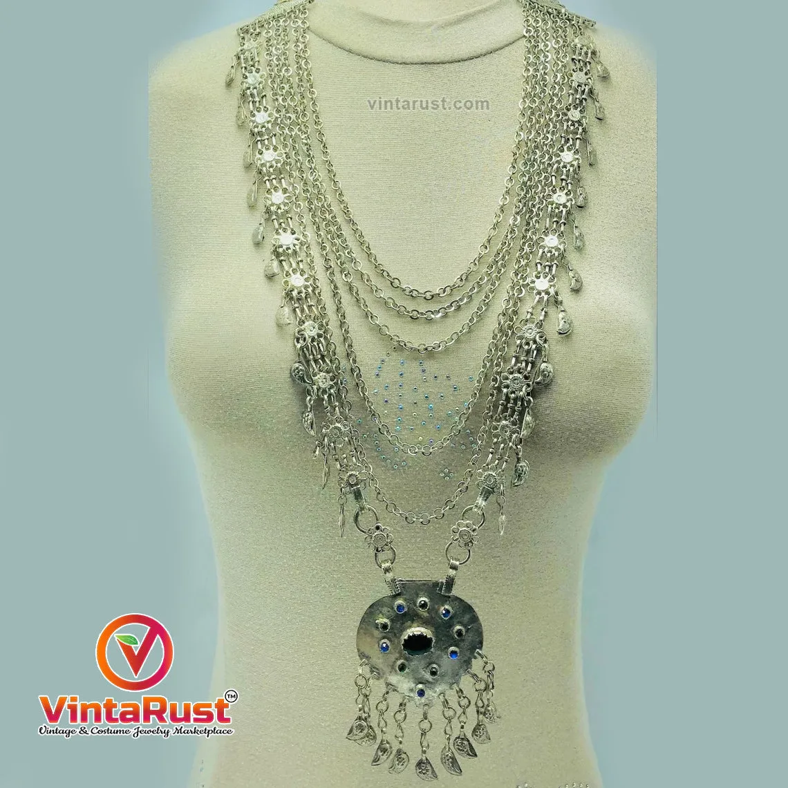 Multilayers Massive Vintage Bib Necklace With Pendant