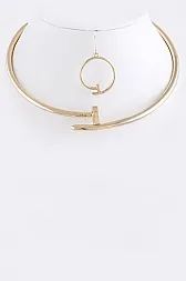 Nail Collar Necklace