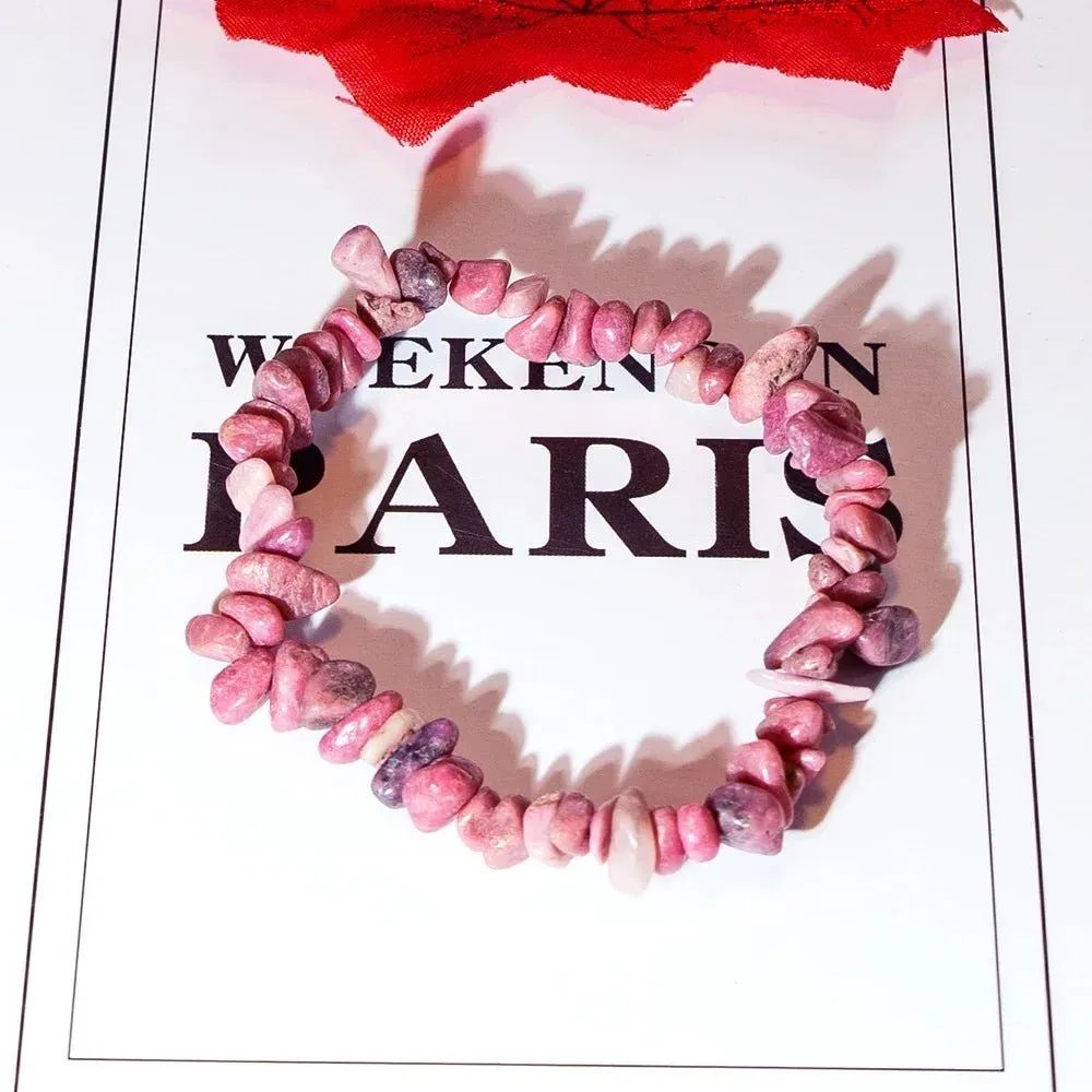 Natural Crystal Crushed Stone Bracelet Irregular Reiki Lucky Elastic Bracelet Ladies Fashion Strawberry Crystal Amethyst Jewelry