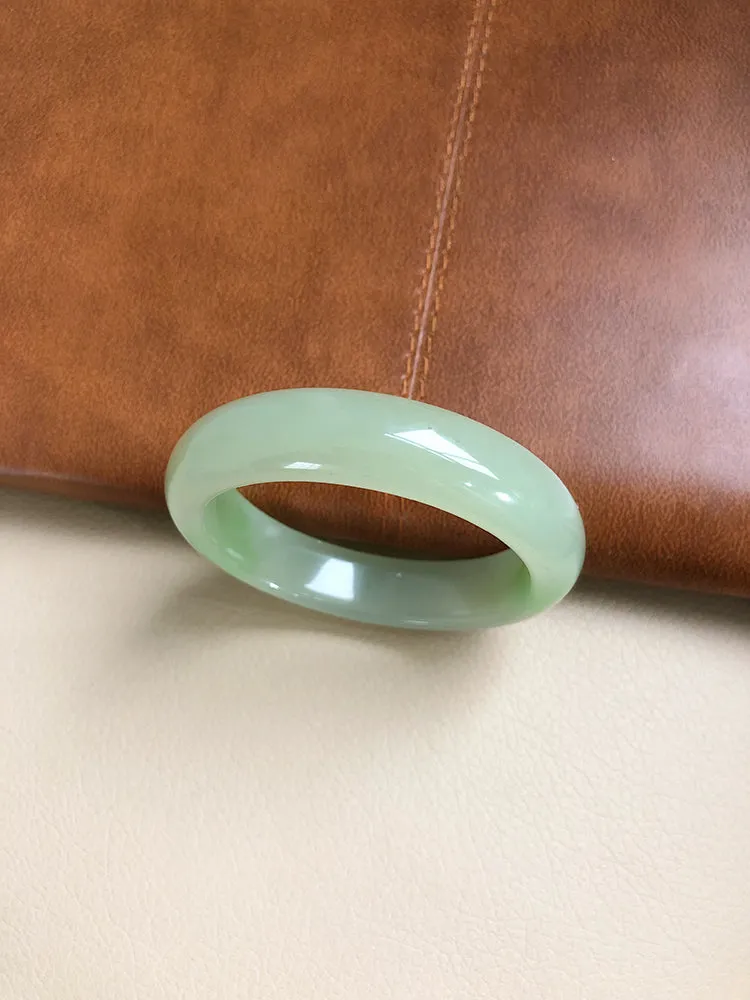 Natural Jade Bangle Nephrite Bangle Internal Diameter 54.5mm NBE046
