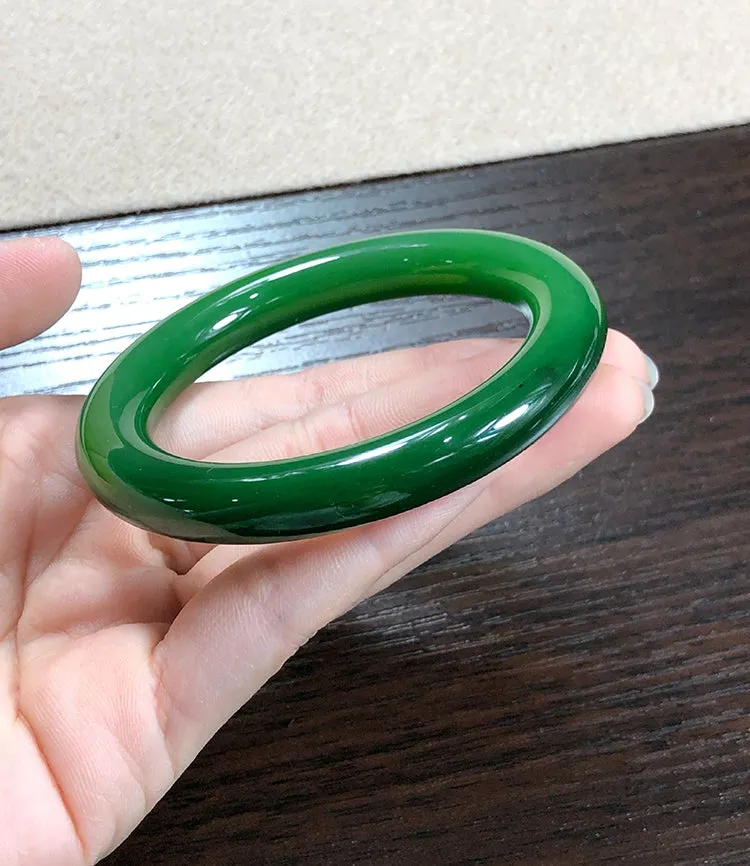 Natural Jade Bangle Nephrite Bangle Internal Diameter 55.9mm NBE012