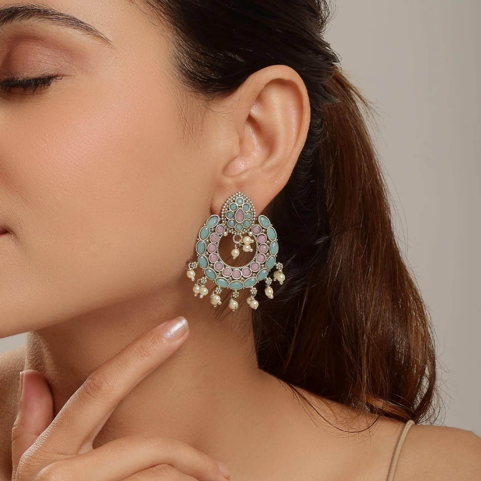 Nora Chandbali Earrings