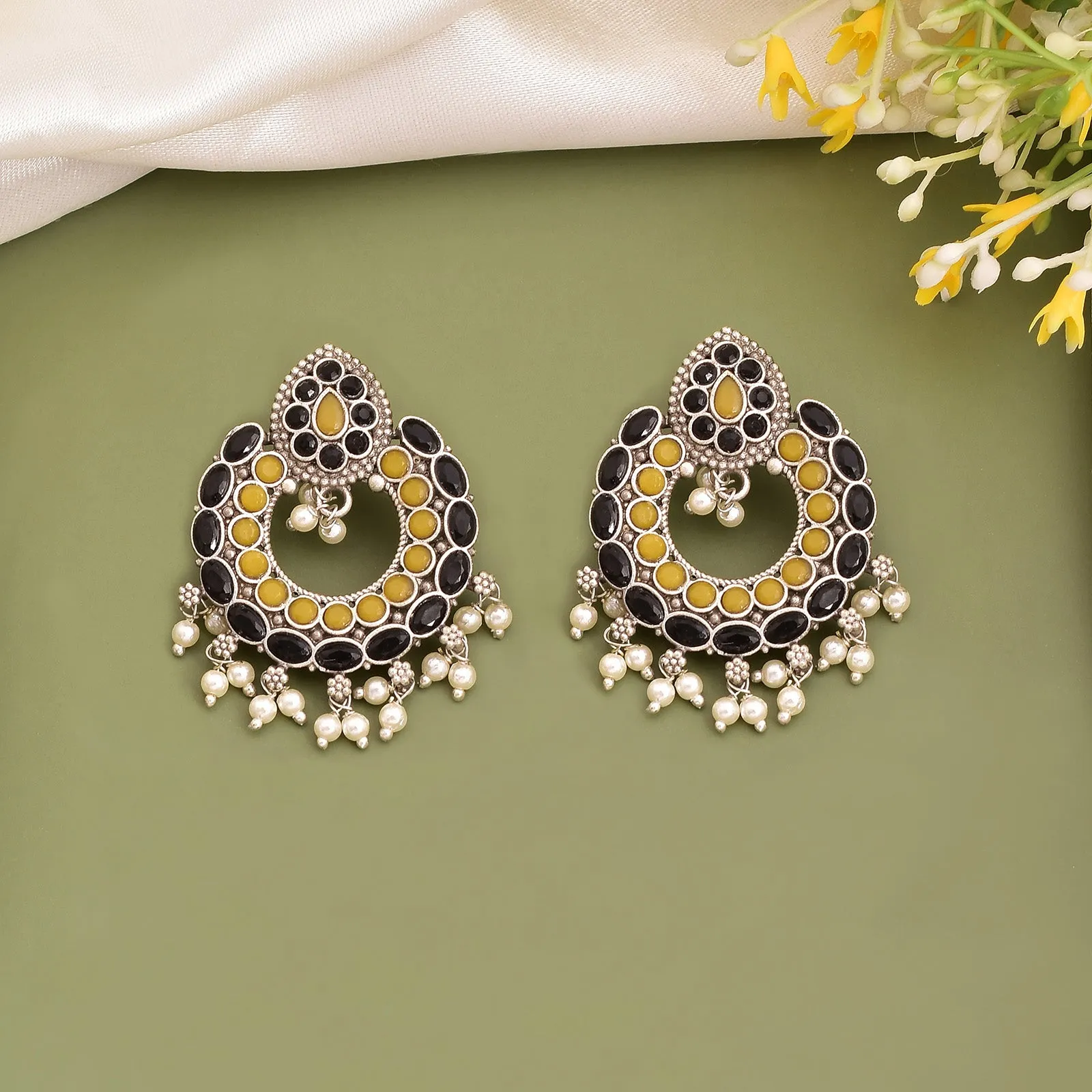 Nora Chandbali Earrings
