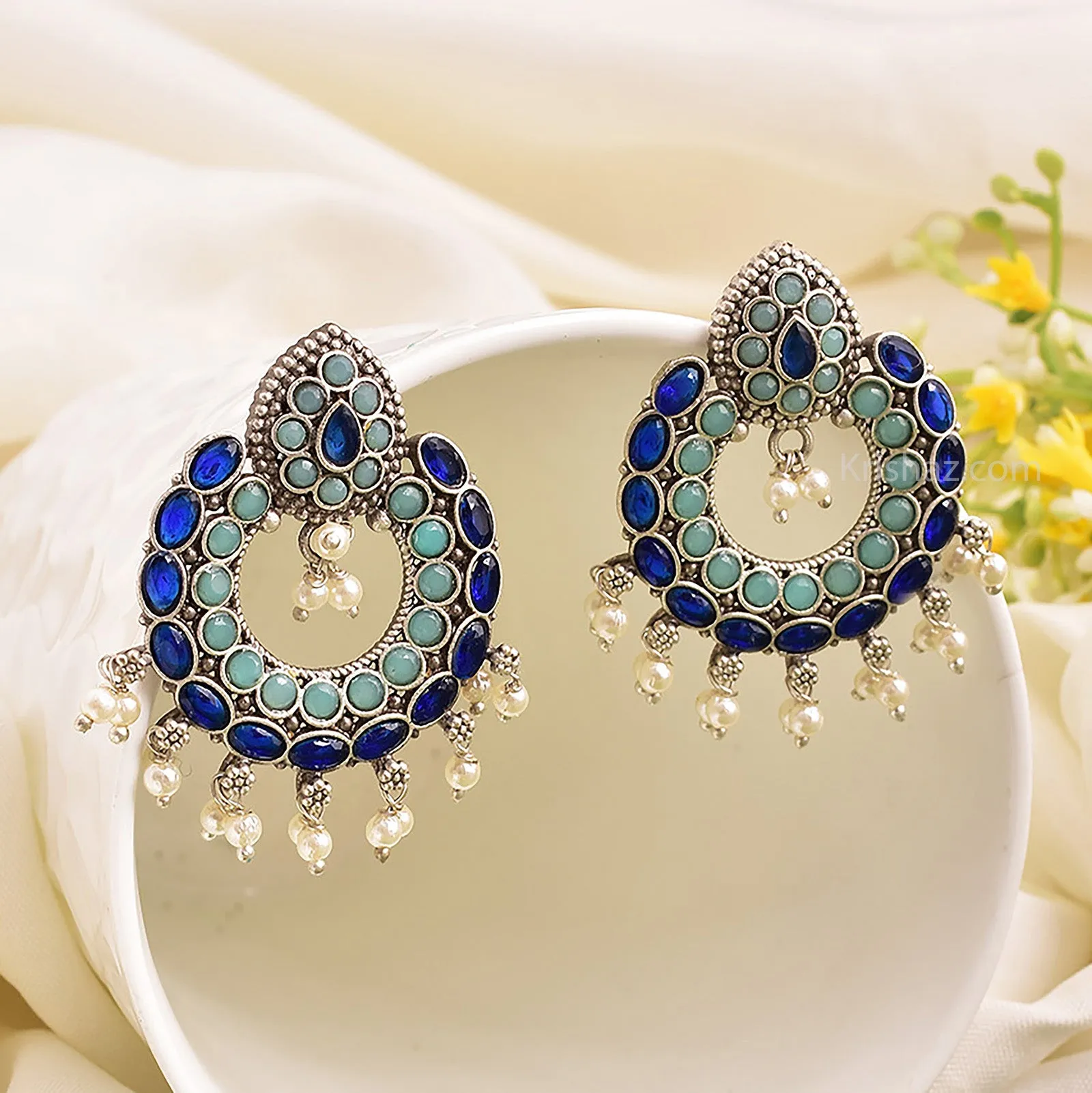 Nora Chandbali Earrings