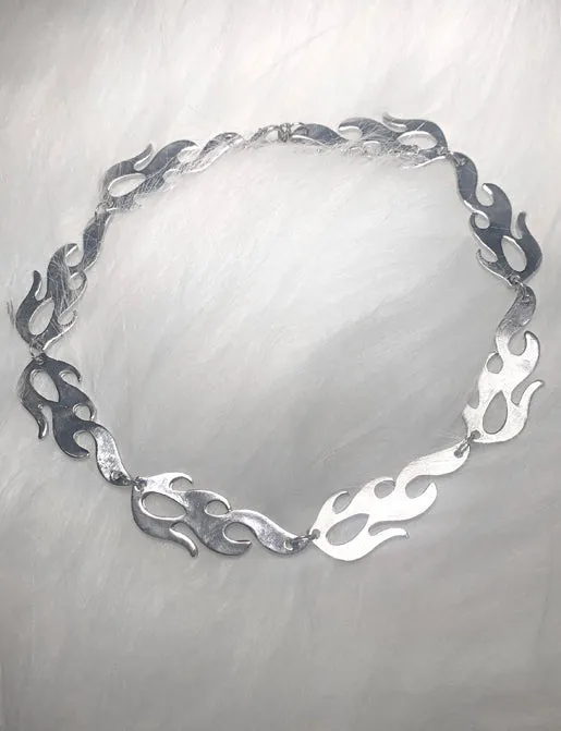 ON FIRE FLAME CHOKER