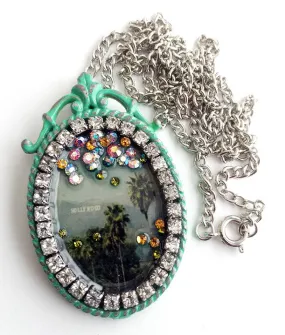 Palm Trees & Hollywood Sign Rhinestone California Souvenir Necklace