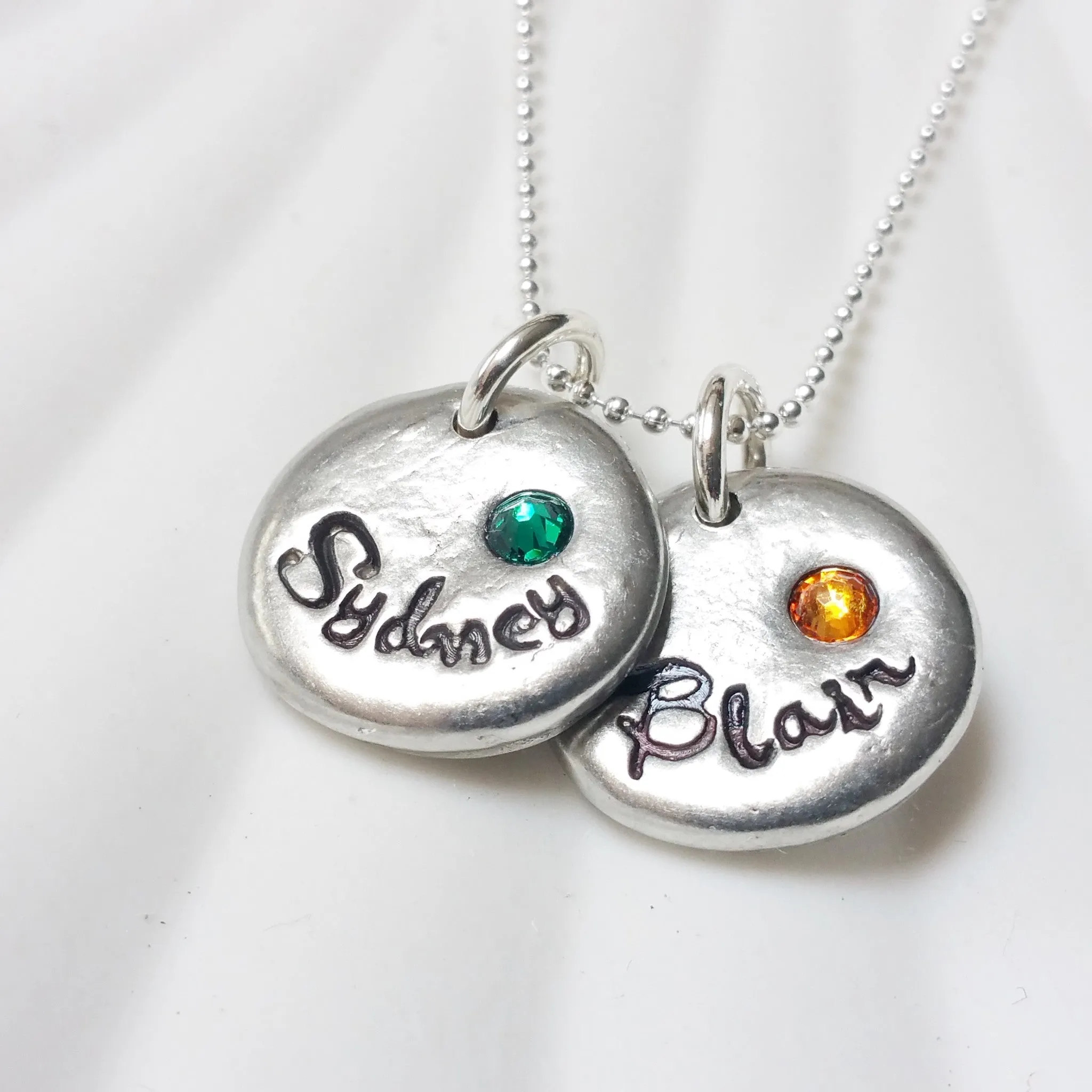 Pebble Name Neckace | Birthstone Mother's Necklace