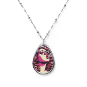QqqqnpppP Oval Necklace