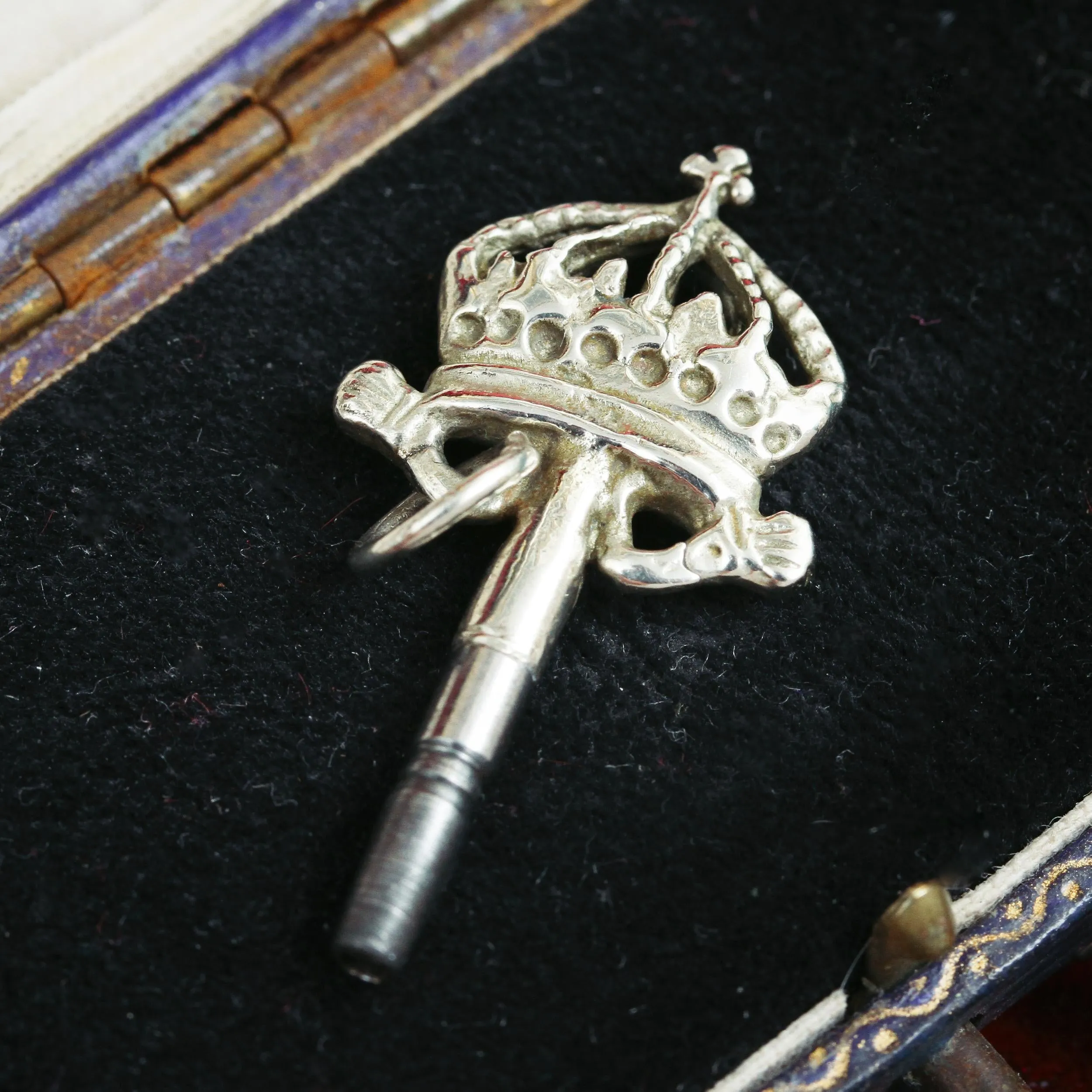 Rare Antique Georgian Crown Topped Fob Watch Key