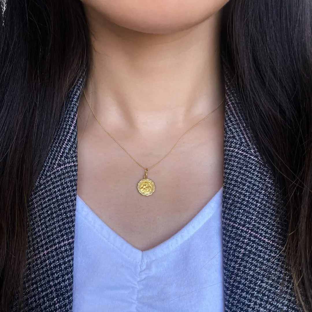 Ricordo della Comunione Gold Pendant