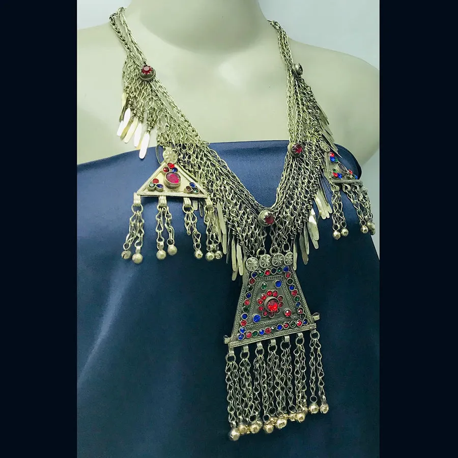 Silver Kuchi Bib Necklace With Dangling Pendant