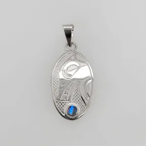 Silver Wolf Pendant with Stone