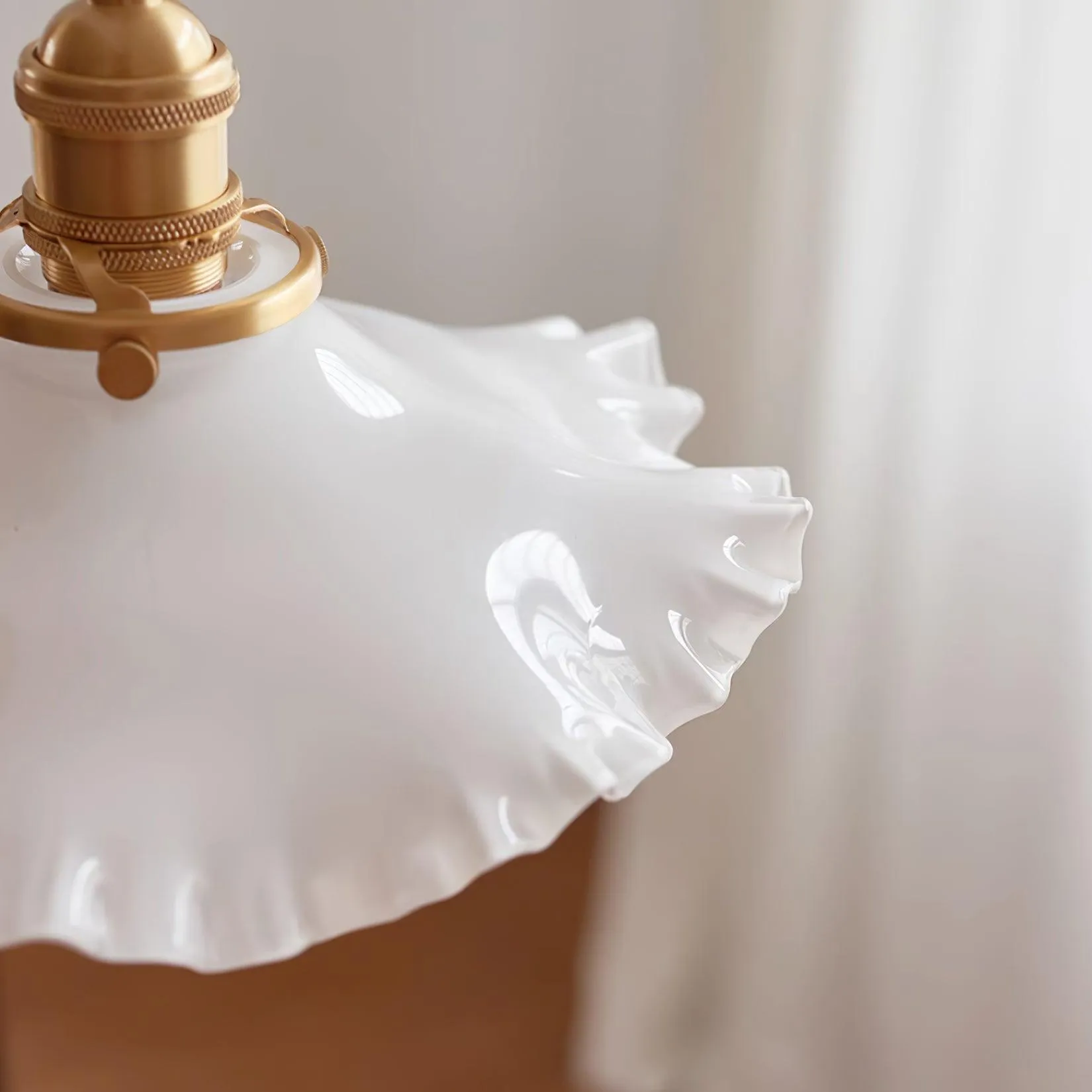 Skirt Pendant Lamp 9.8″- 5.9″