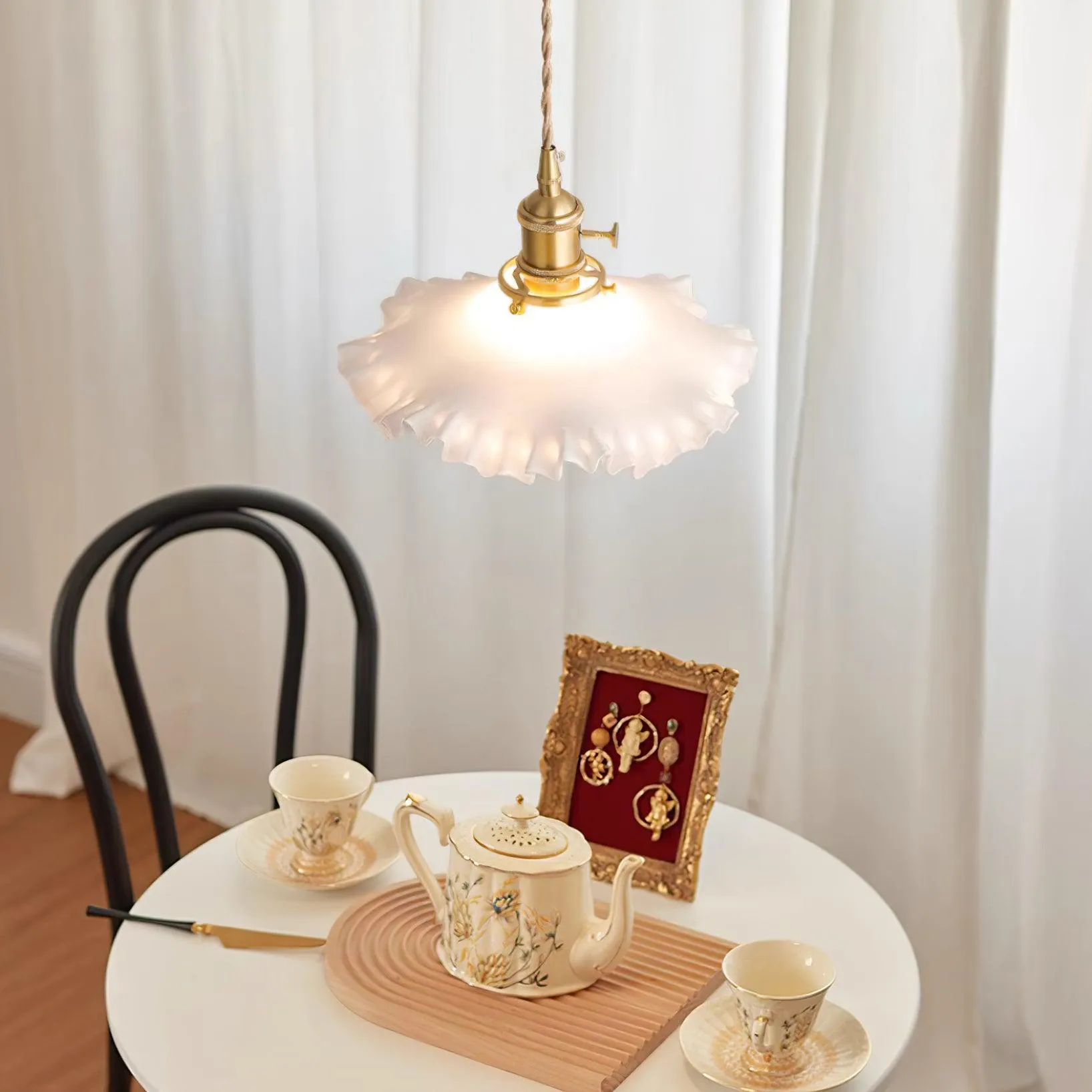 Skirt Pendant Lamp 9.8″- 5.9″