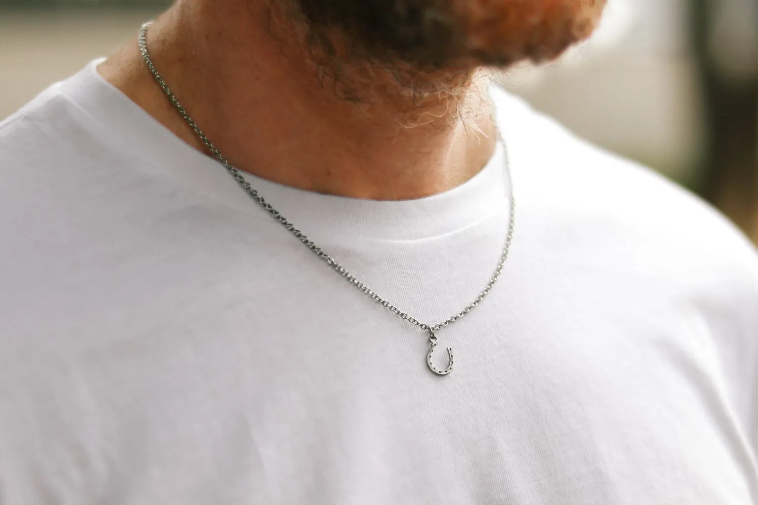 Small silver horseshoe necklace for men, stainless steel chain necklace, waterproof