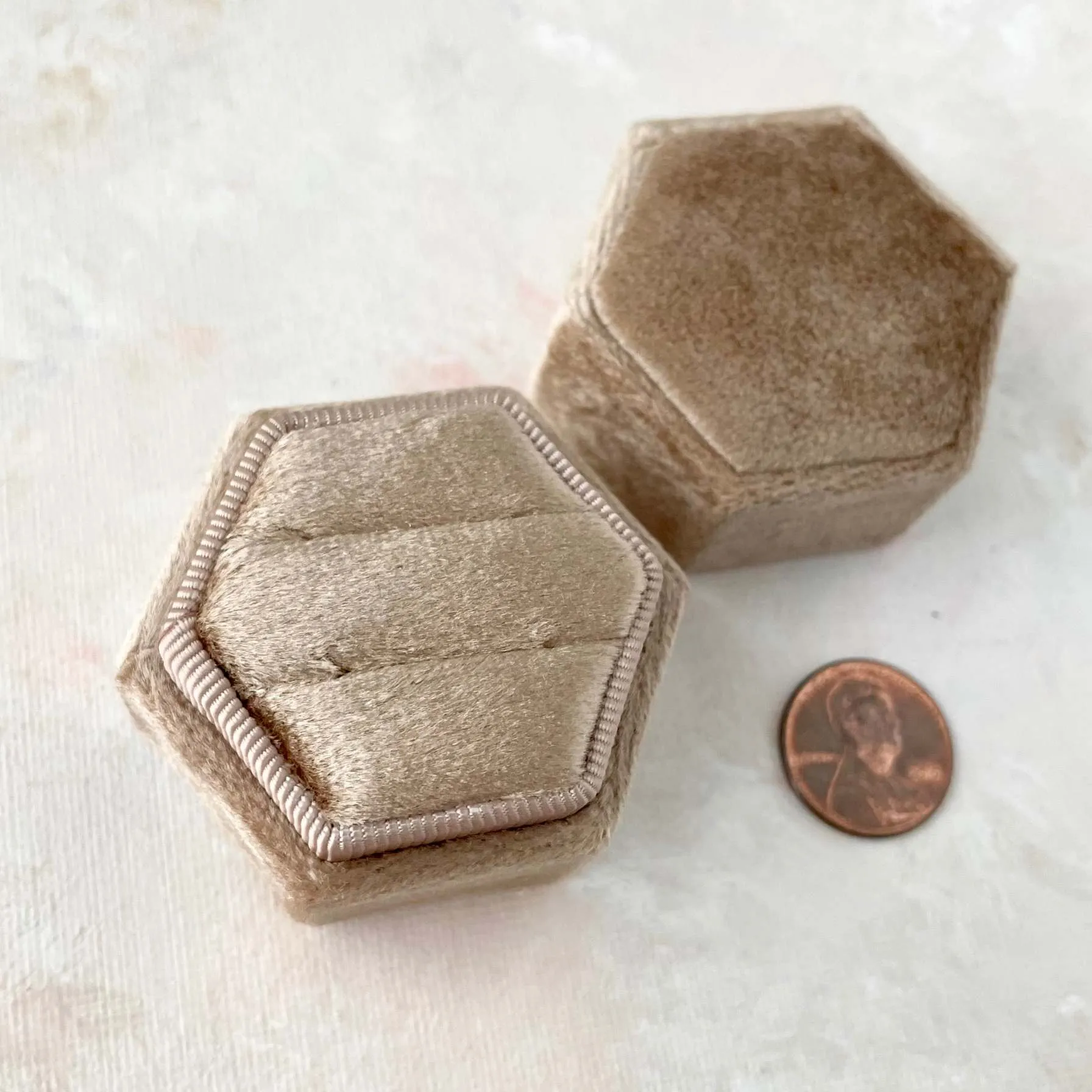 Tan Ring Box