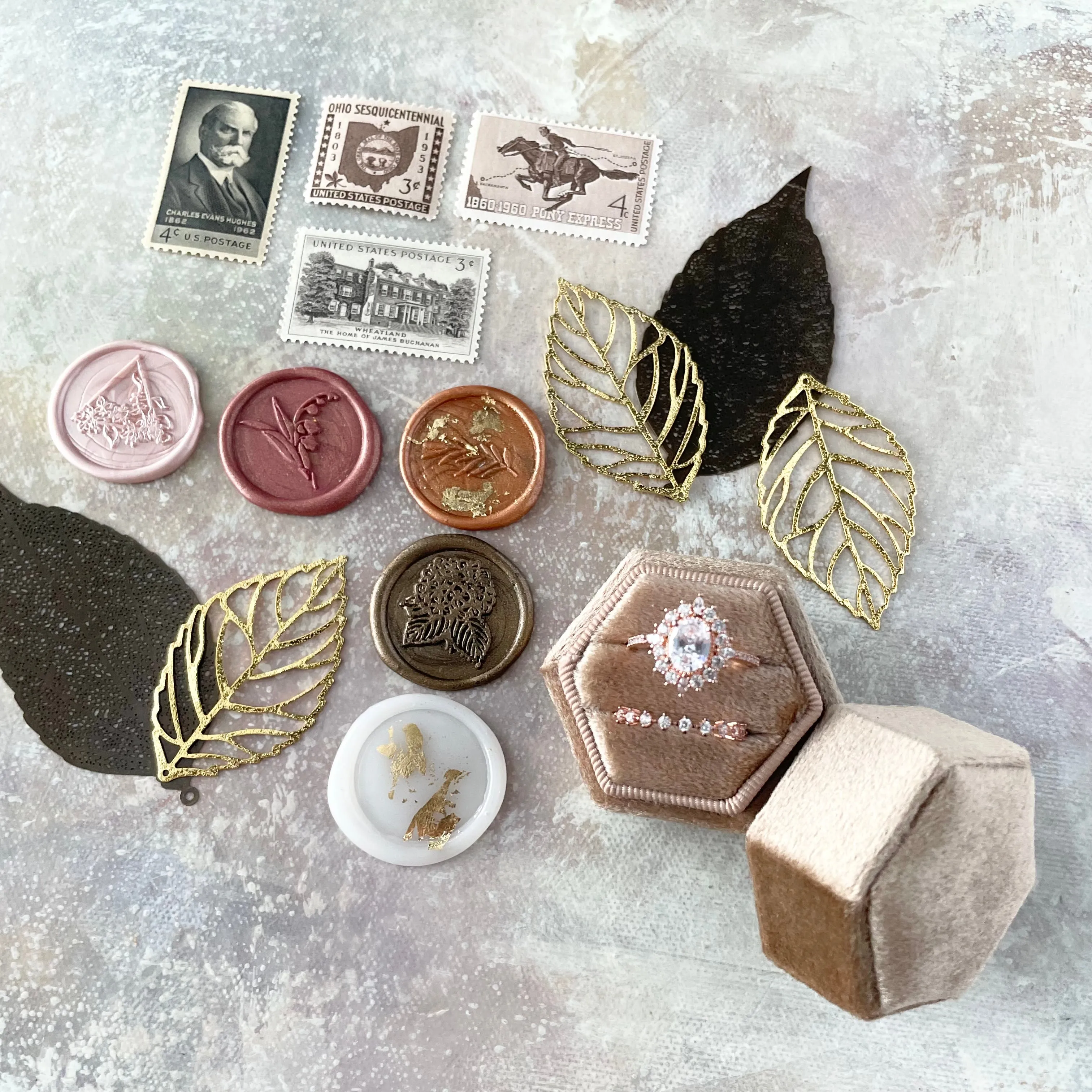 Tan Ring Box