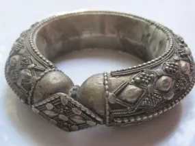 Vintage Bedouin Yemeni Bangle With Repousse Work