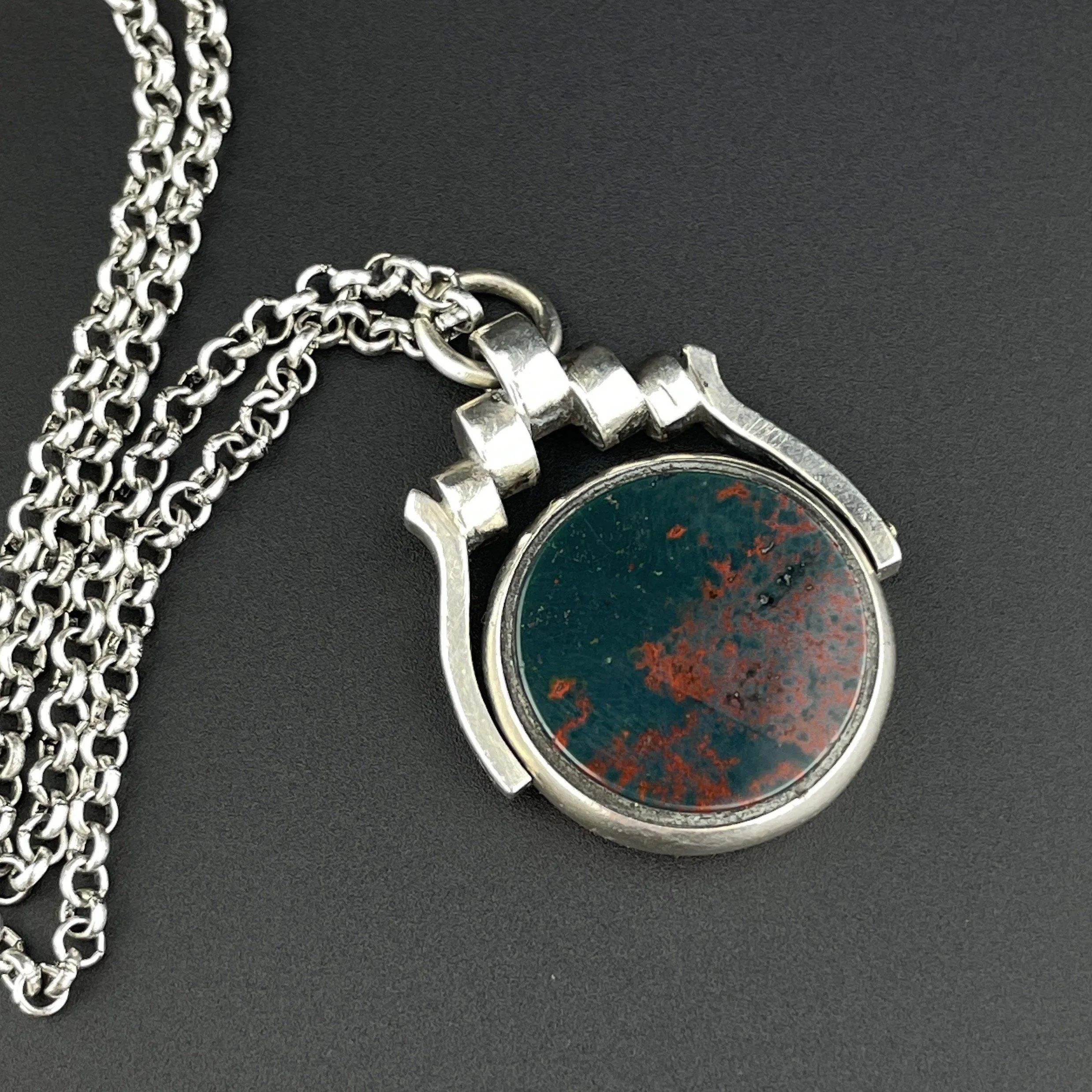Vintage Victorian Bloodstone Carnelian Spinner Watch Fob Pendant Necklace