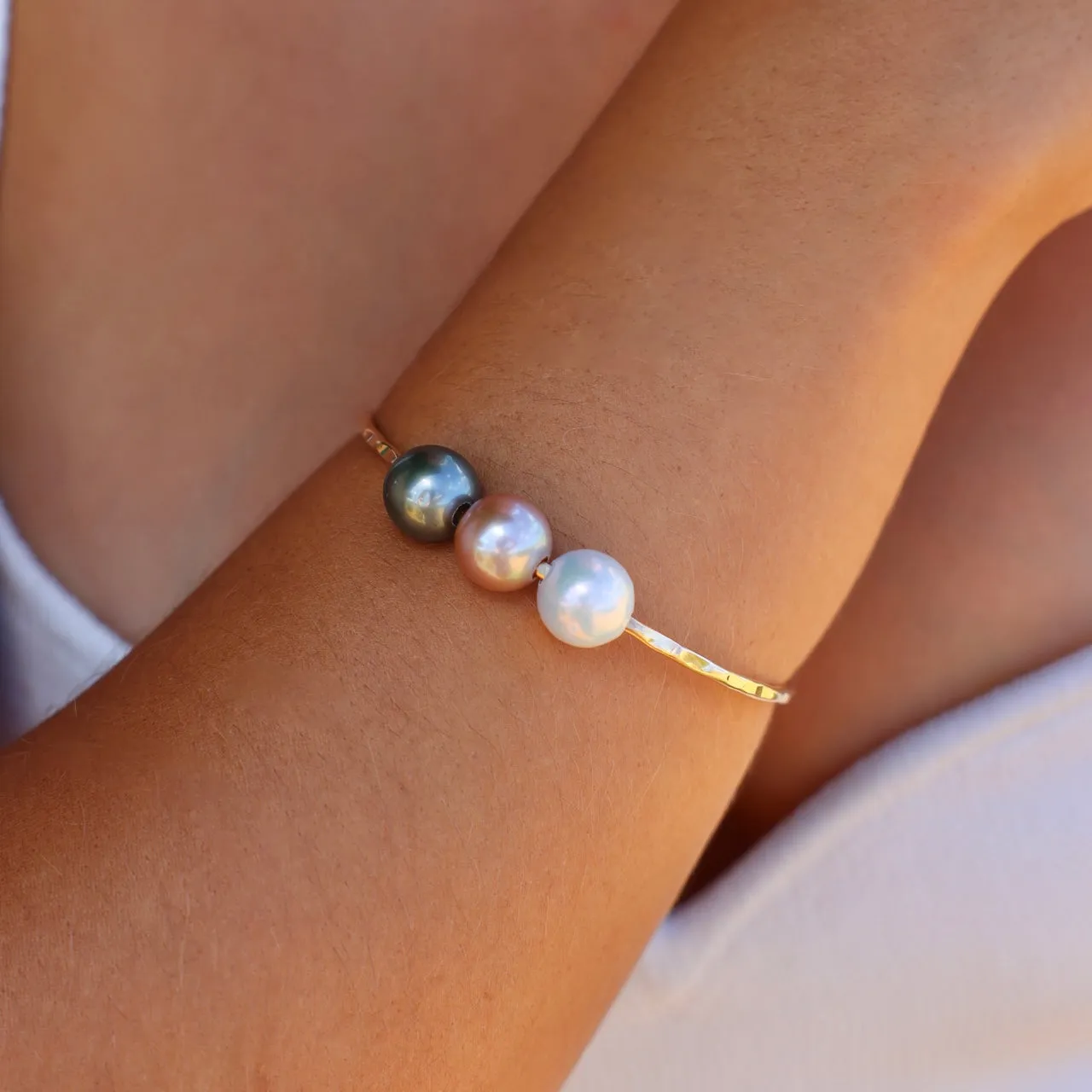 Wailea Pearl Bangle